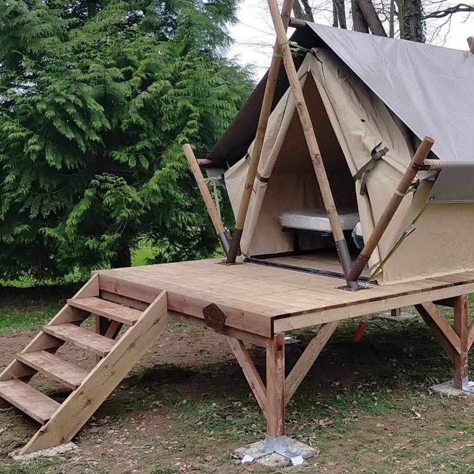 Camping Le Val Aux Fees - Broceliande Concoret Экстерьер фото