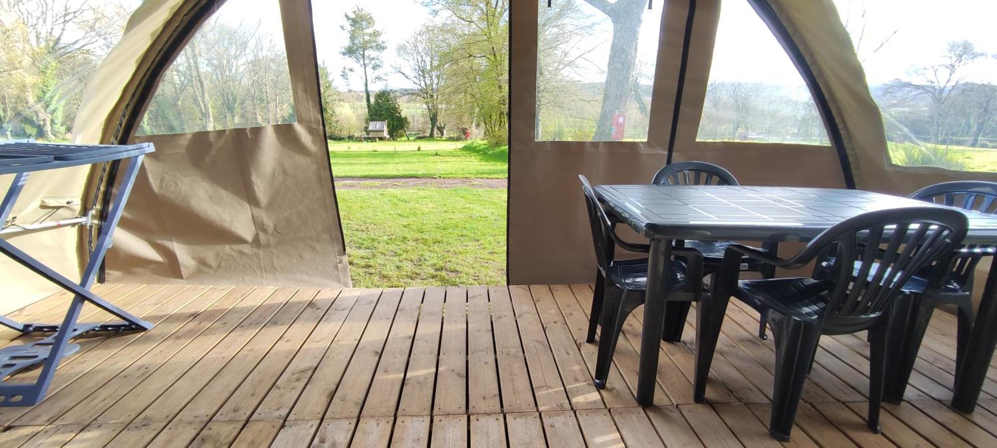 Camping Le Val Aux Fees - Broceliande Concoret Экстерьер фото
