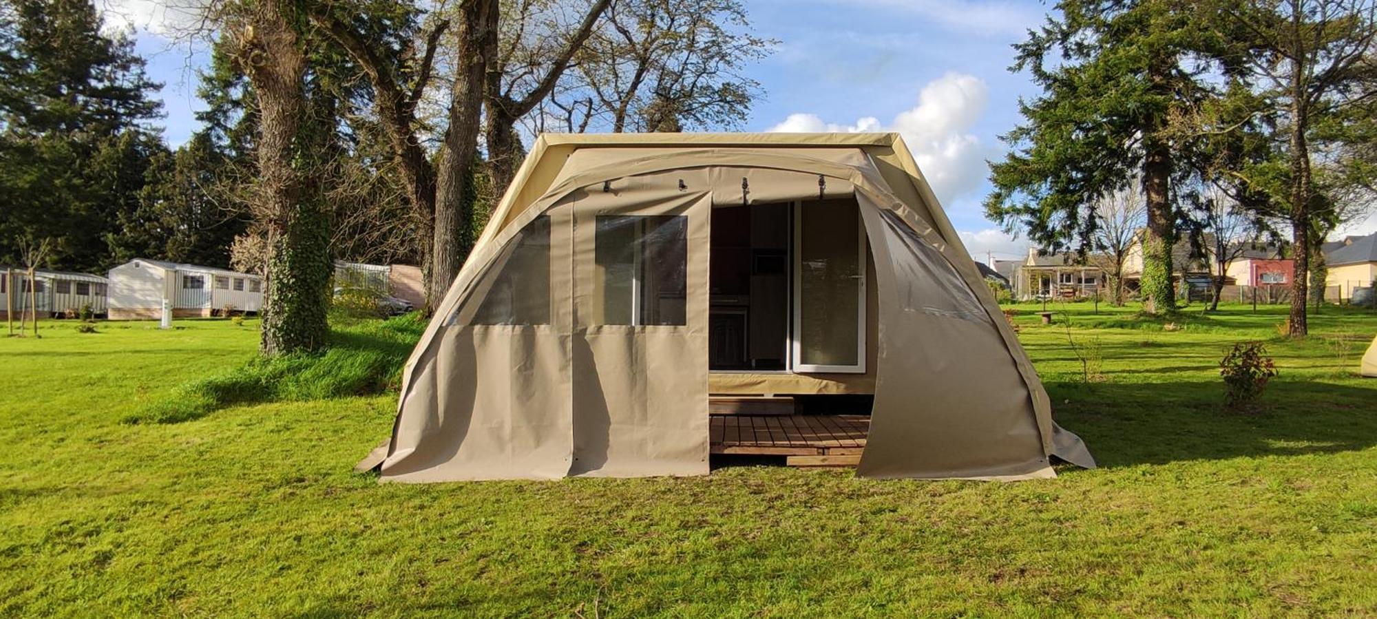 Camping Le Val Aux Fees - Broceliande Concoret Экстерьер фото