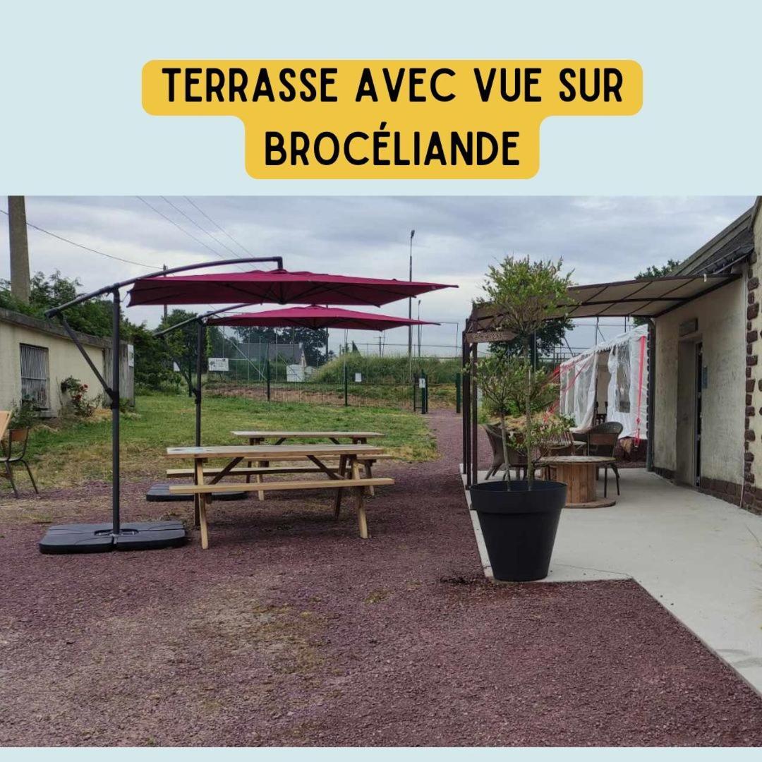 Camping Le Val Aux Fees - Broceliande Concoret Экстерьер фото