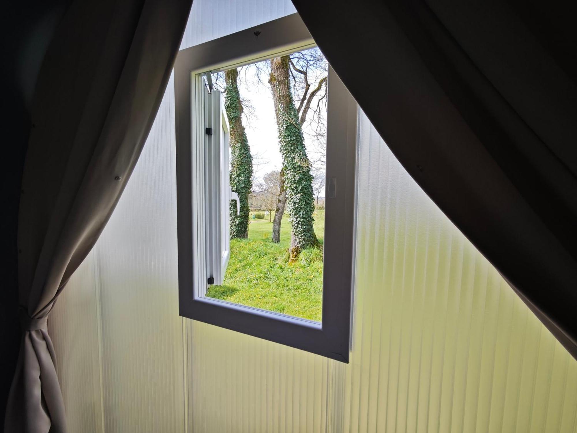 Camping Le Val Aux Fees - Broceliande Concoret Экстерьер фото